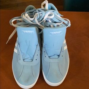 Adidas women lt blue three stripe size 11